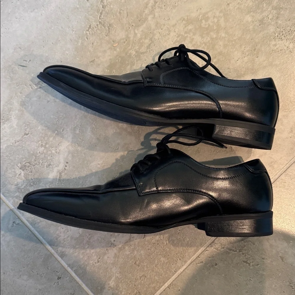 Alfani Men's Dress Shoes - Picture 3 of 5